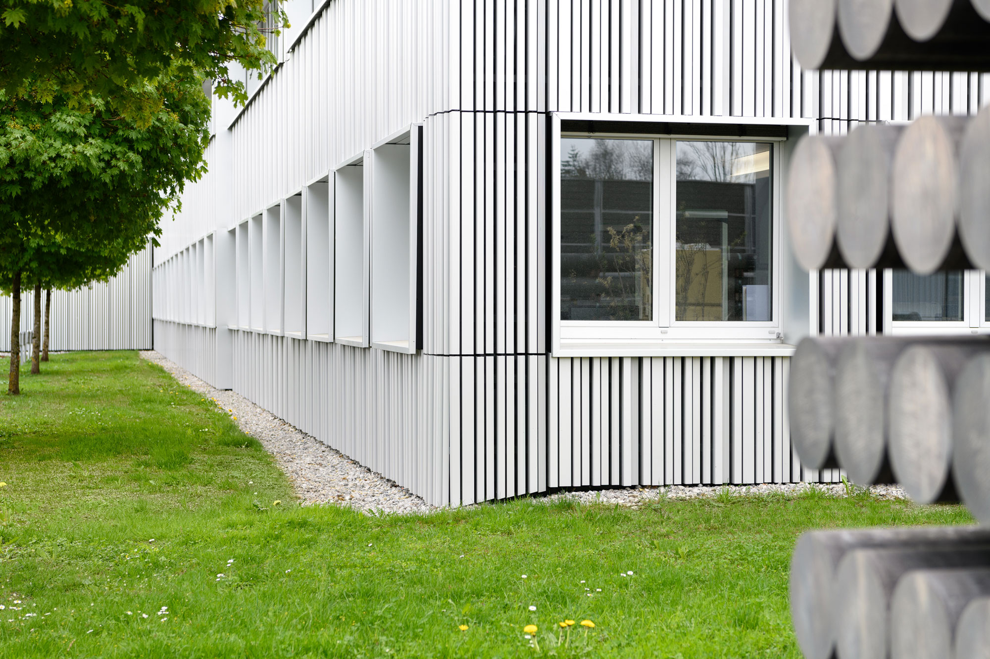 Hydro_19-04_Alu-Fassade_BY_MATTHIAS_RHOMBERG_2000